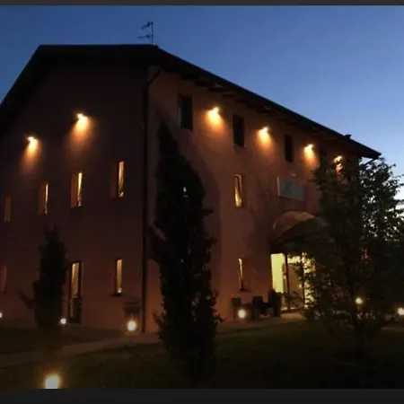 酒店 La Vecchia Reggio 3*